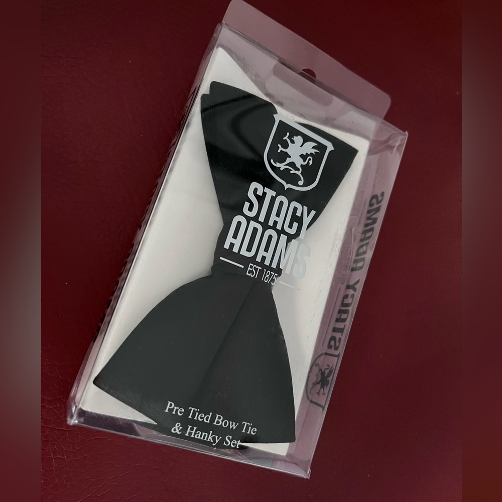 Stacy Adams/Bow Tie